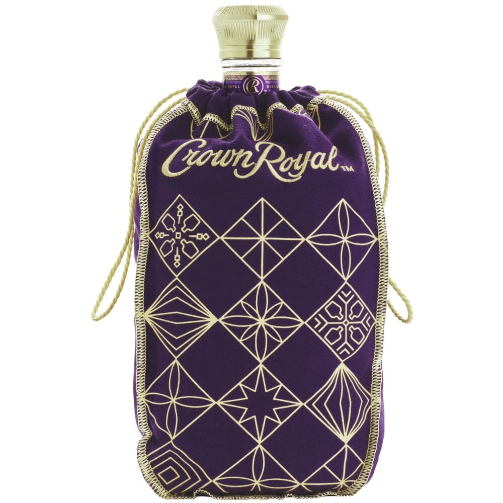 Crown Royal Fine De Luxe Limited Edition Holiday Bag 2024 Release Canadian Whisky Crown Royal