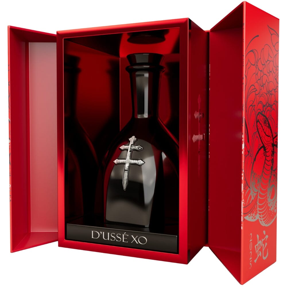 D'USSÉ XO Year of the Snake 2025 Limited Edition Gift Box Cognac D’USSÉ