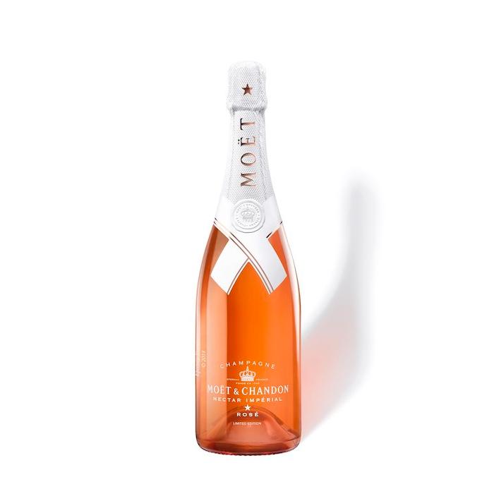 Moet Chandon Rose Imperial Brut Champagne 1.5L (Engraved Bottle)